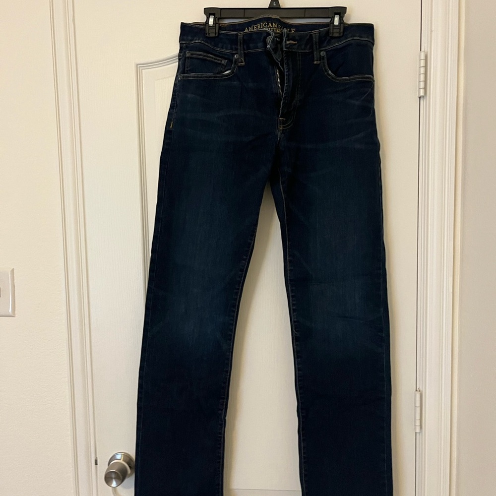 American Eagle Outfitters Men's Deep Indigo Jeans